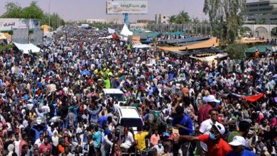 Photo of السودان.. دعوات لتواصل مباشر مع الجيش لتيسير انتقال السلطة